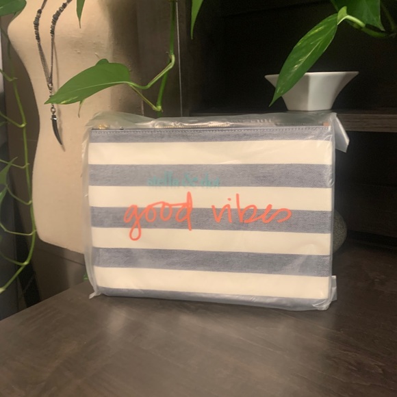 All In Pouch - Good Vibes - Picture 2 of 4